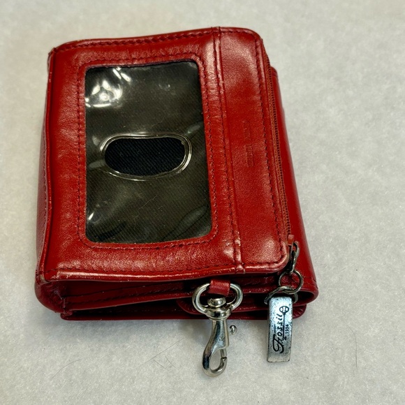 Fossil Vintage Red Leather Trifold ID Wallet - Picture 8 of 16
